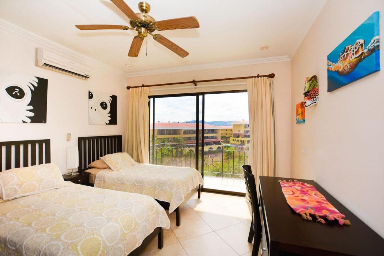 Exquisitely Decorated 5Th-Floor Aerie With Views Of Two Bays In Flamingo Playa Flamingo Exterior foto