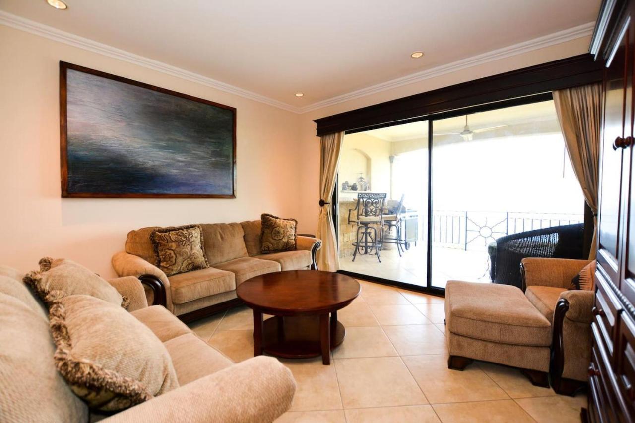 Exquisitely Decorated 5Th-Floor Aerie With Views Of Two Bays In Flamingo Playa Flamingo Exterior foto